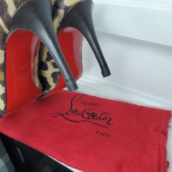 AUTHENTIC CHRISTIAN LOUBOUTIN LEOPARD HEELS - Picture 6 of 8